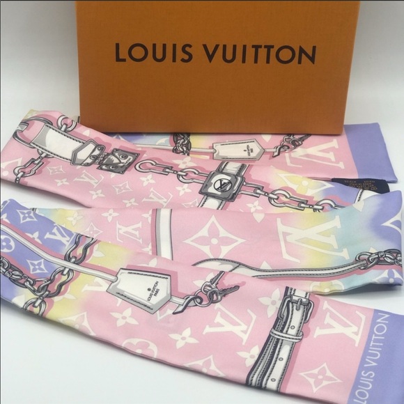 Louis Vuitton Sold out 2020 Bandeau - Picture 6 of 13